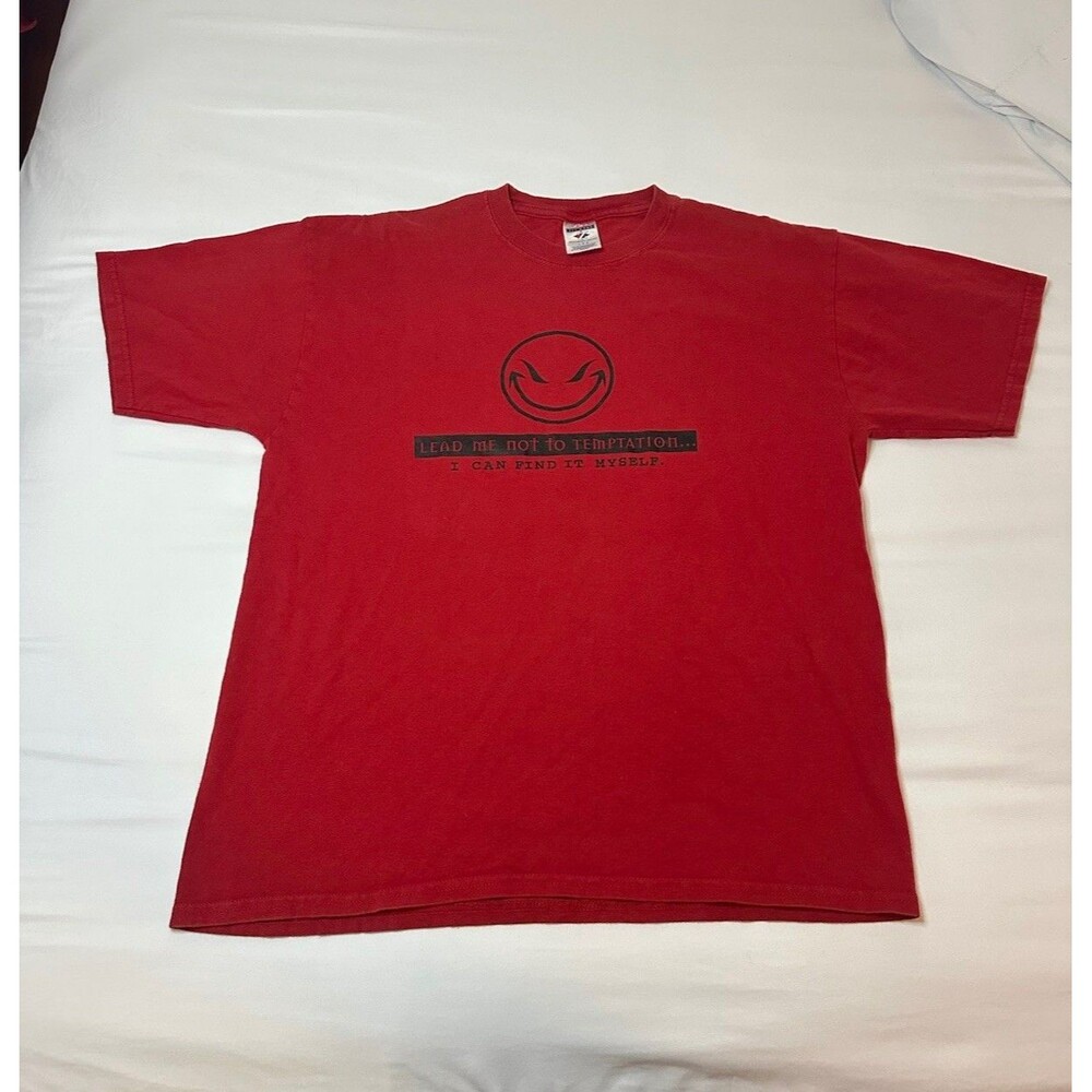 VTG 90s/Y2K Lead Me Not Into Temptation...I Can Find It Myself T Shirt L Graphic